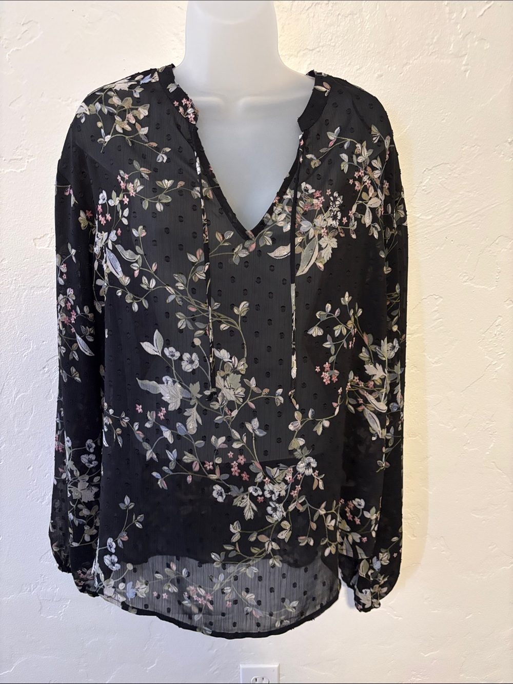 lovestitch Black Floral V-Neck Tie Blouse